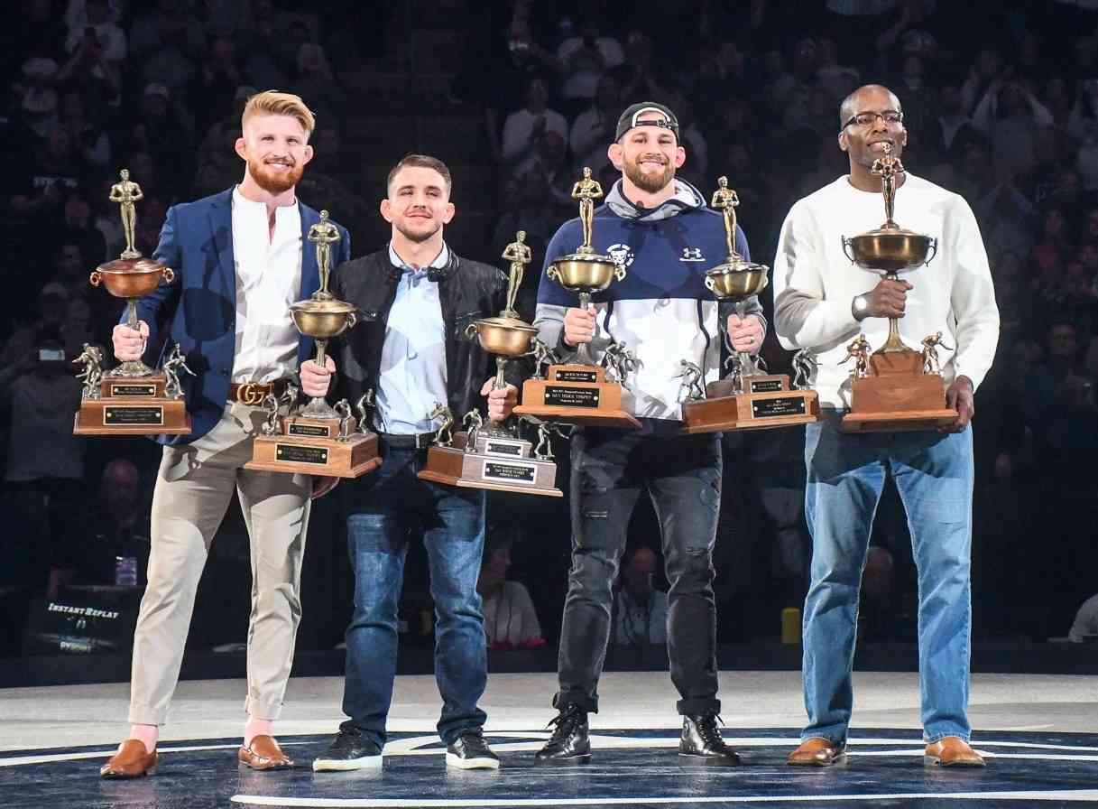 Dan Hodge Trophy Mike Chapman Author/Historian